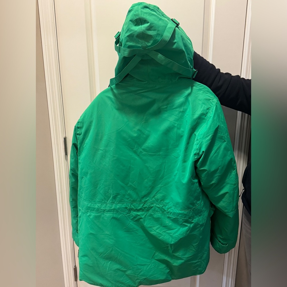 STONE ISLAND
Ripstop Gore-tex Tech Down Jacket In Green - Picture 7 of 8